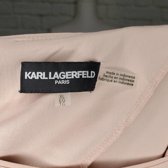Karl Lagerfeld Paris Bell Sleeve Top in Blush XL - Picture 3 of 9